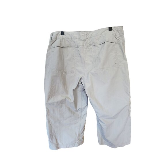 Columbia Titanium Womens Beige Cargo Capris Size 10 Lightweight Outdoor Pants - Picture 2 of 3